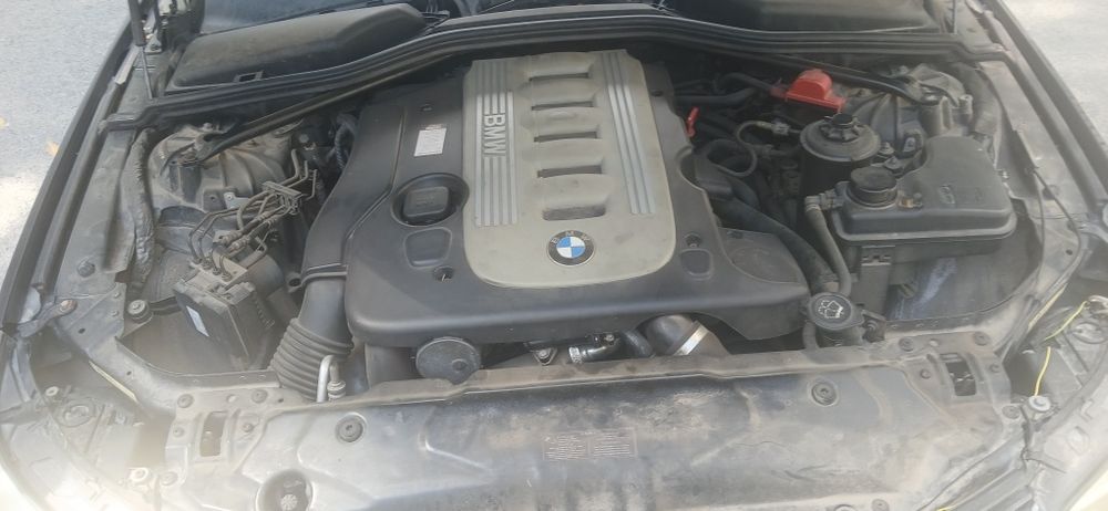 Vând BMW e61 525