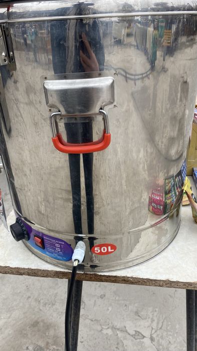 Elektornniy samovar 50l