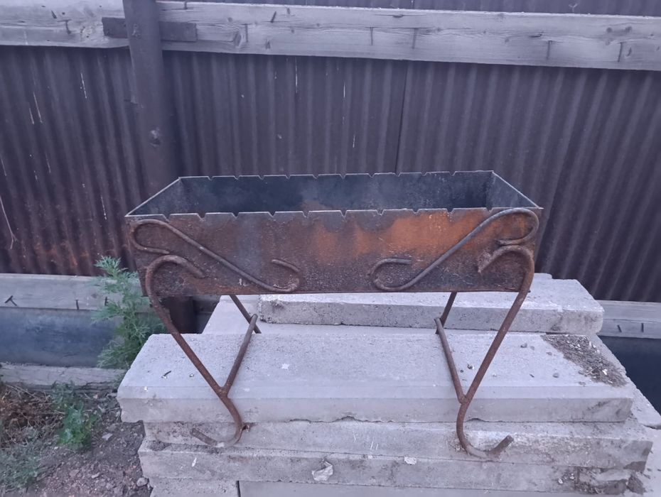 Продаю мангал. В отличном состоянии