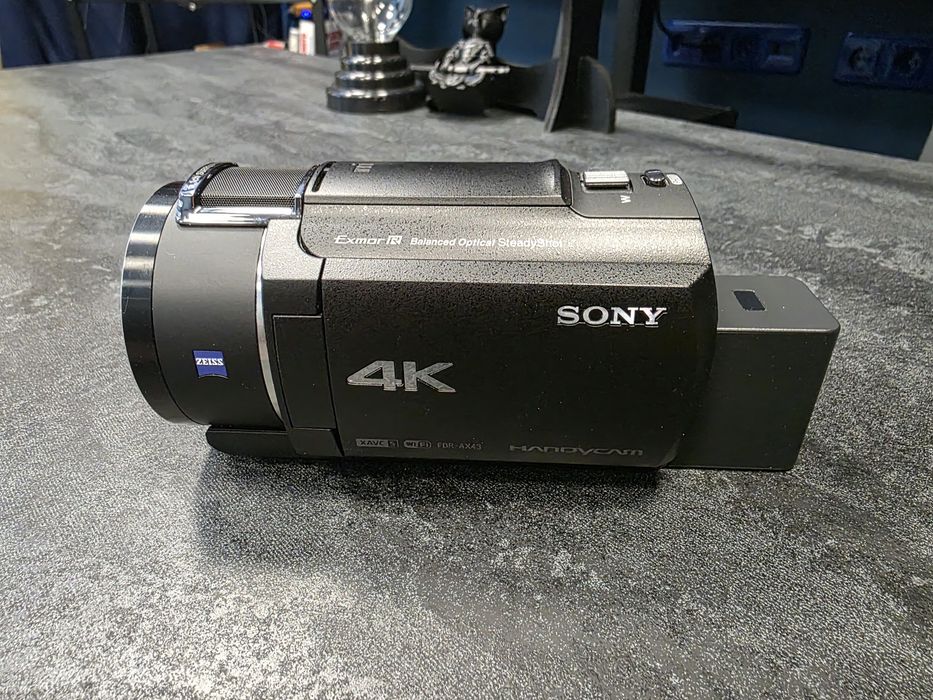 [ТОП] 4K камера SONY FDR-AX43A