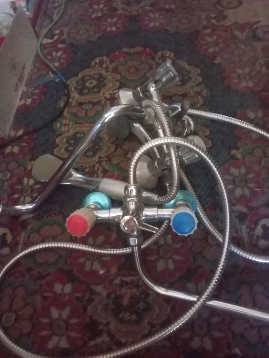 Смесители для ванной комнаты