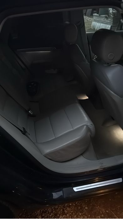 Audi A6 - 2.7 TDI - manual - 2011