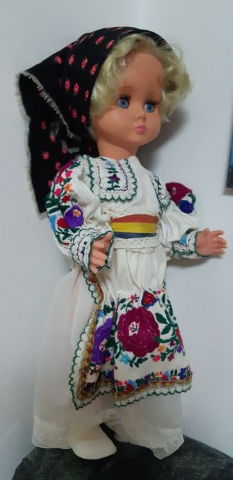 Păpușa veche  Arădeanca