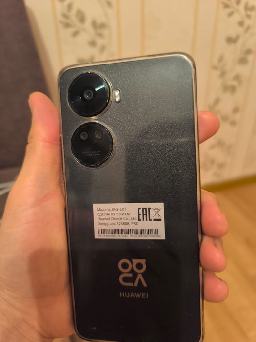 Хуавей гарантия имеется