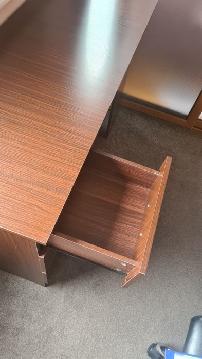 Birou nuc + scaun birou