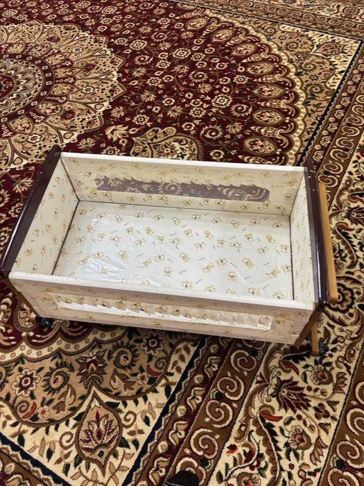 Кровать хорошем состоянии