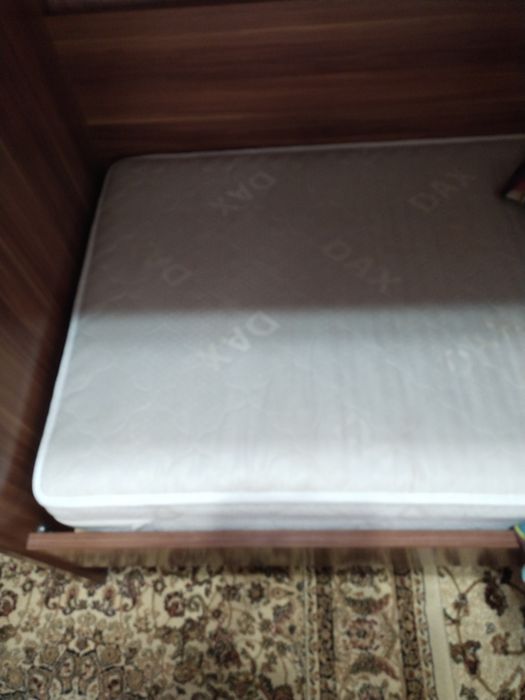 Двухэтажная кровать