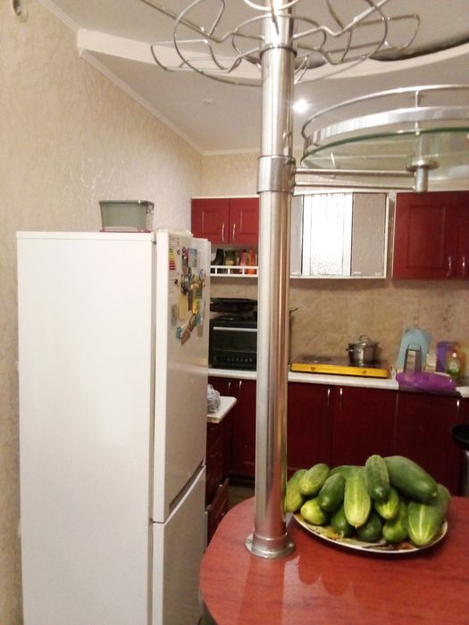 Продам половину коттеджа.