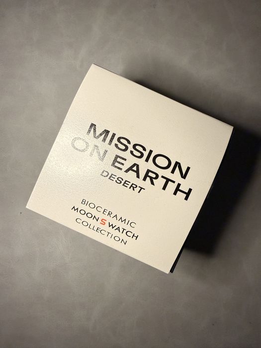 Omega x Swatch – Bioceramic MoonSwatch Mission to the Moonphase