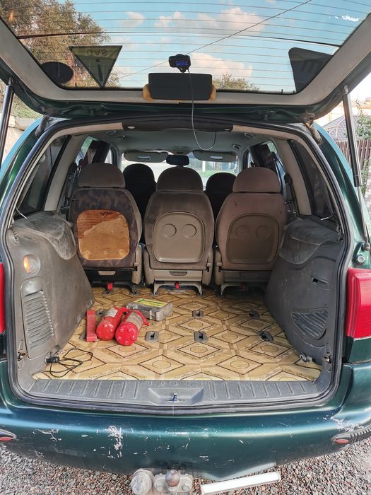 Продам Seat Alhambra