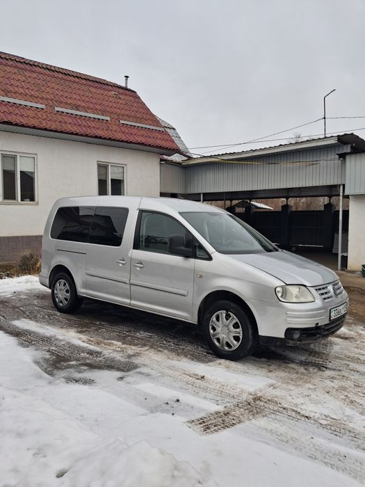 Фольксваген Кадди Макси