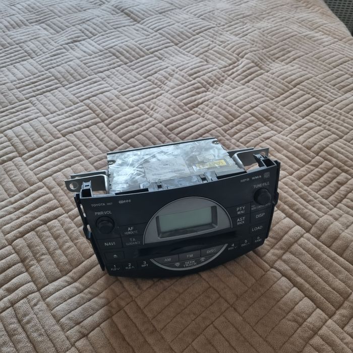 Автомагнитола Rav 4