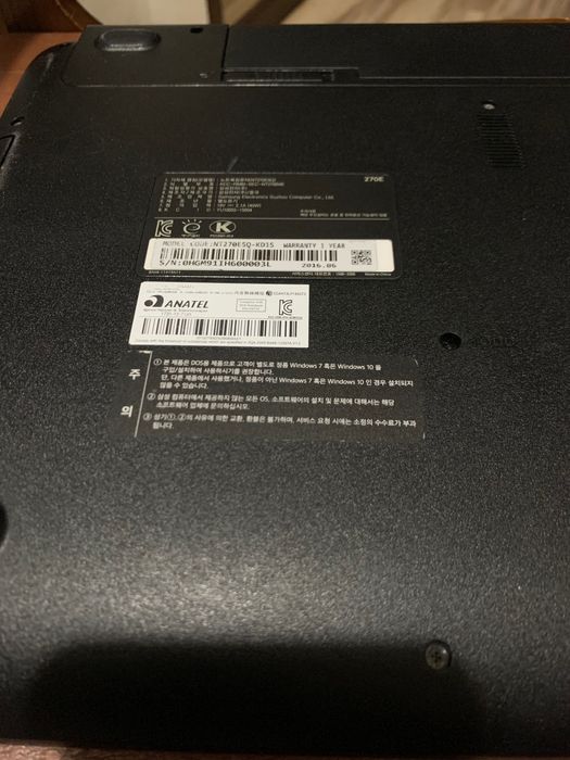 Ноутбук Самсунг продам бу без виндовс