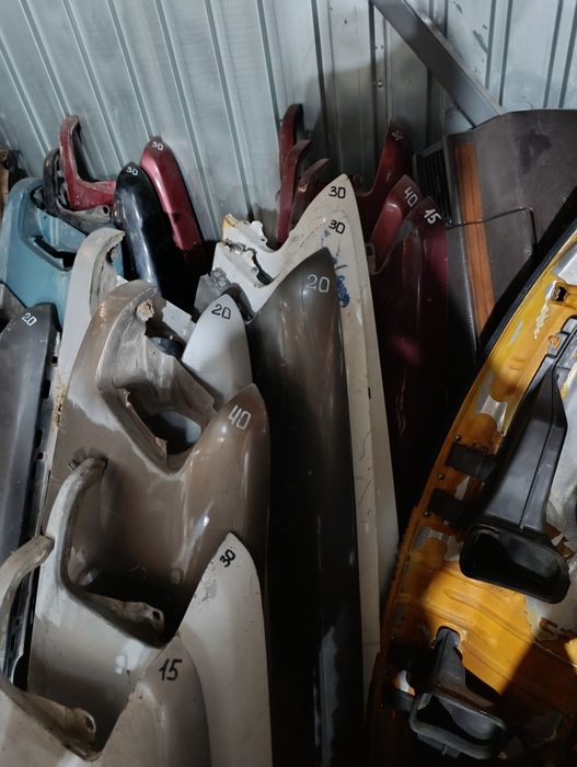 Крыло переднее на Мерседес W201(190)