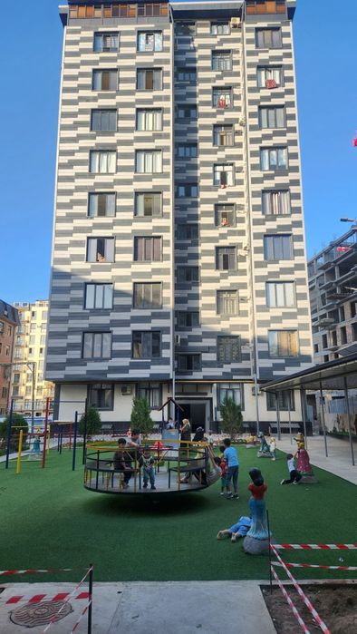 Eshonguzar city 1 xona