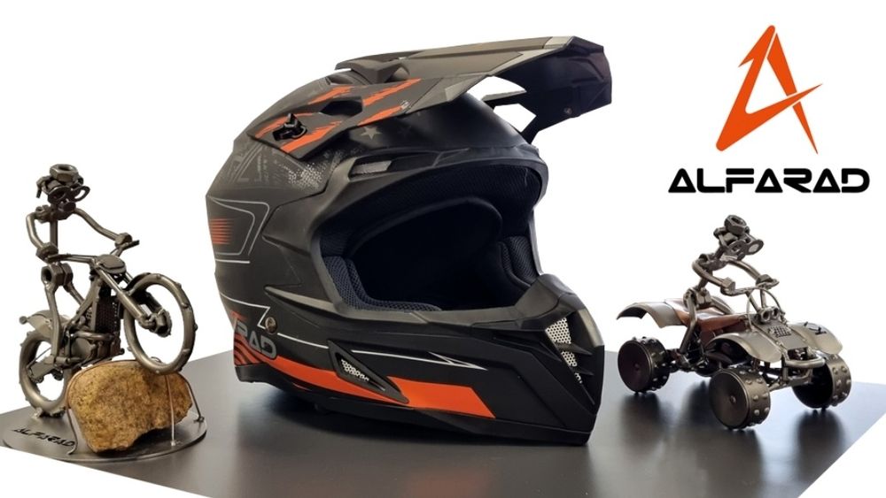 Nou Casca cross Enduro Alfarad marime 54 55 56 57 58 59 60
Livrare în