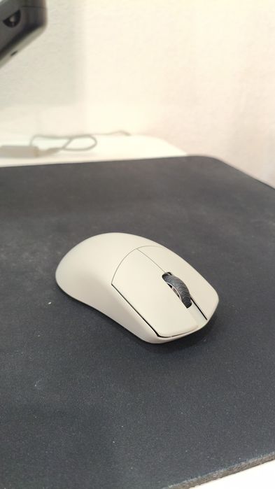 Lamzu maya 4k игровая мышь