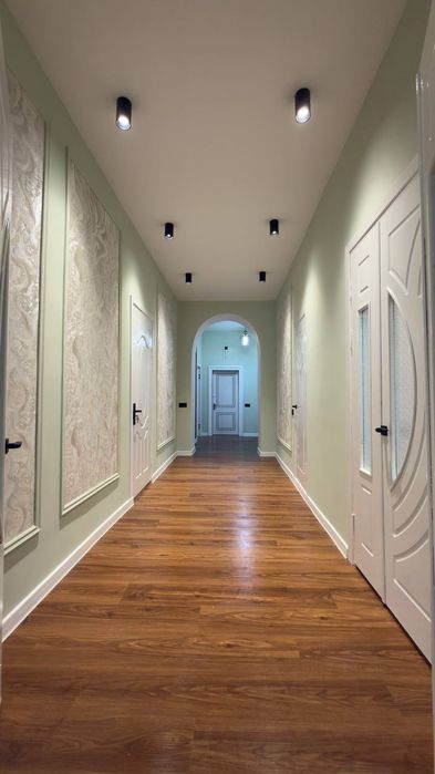 Продаётся участок Яшнабод олмос 1.5 сотик 3 хона 110 квадрат евро ремо