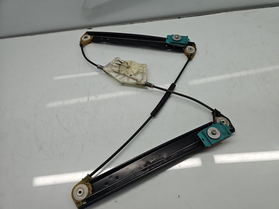Macara electrica geam stanga spate Volkswagen Touareg (7LA, 7L6) [Fabr
