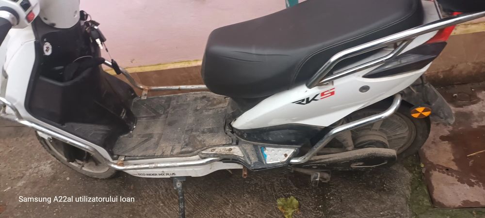 Se vinde scuter electric in stare buna de funcționare mai multe detali