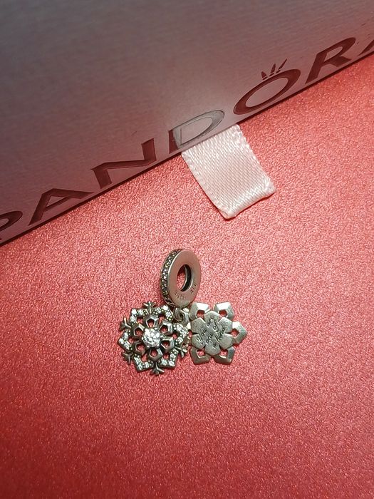 Сребърен талисман Пандора