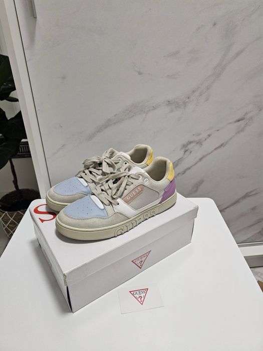 Кецове Guess 39н.