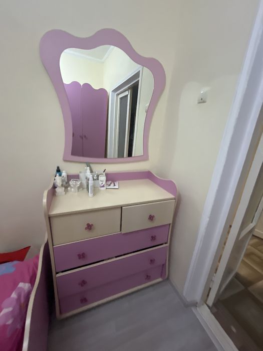 Мебель для девочки ( спальня)