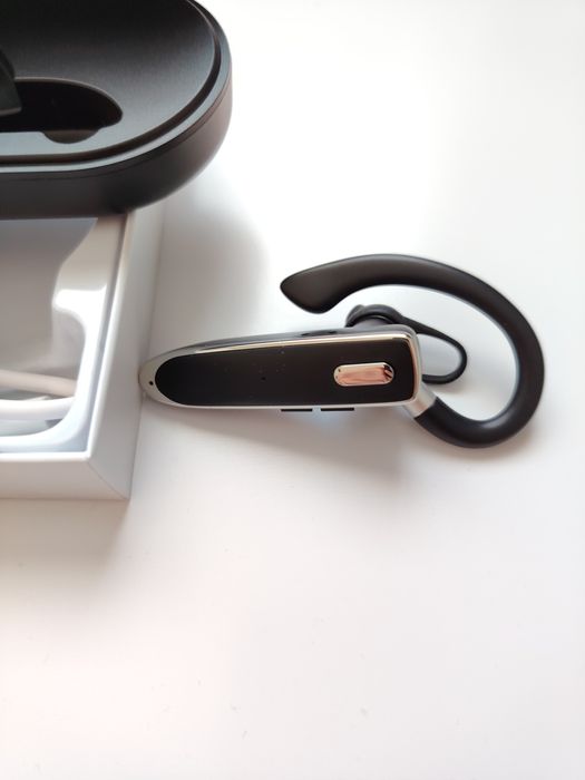 Casca Bluetooth nouă