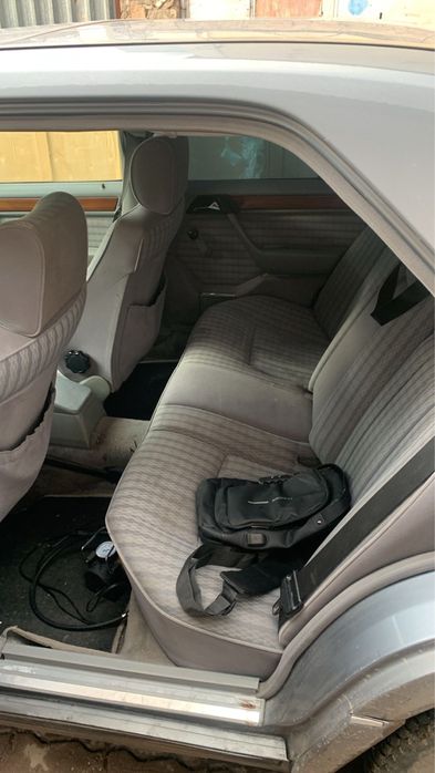 Продаю mercedes w124 230