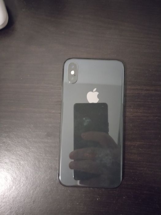 Vând iPhone X 256 GB