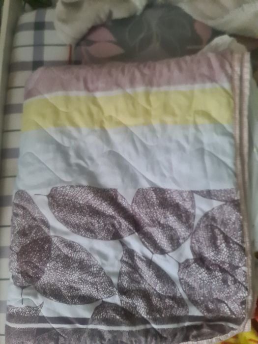 Плед на койку,накидка