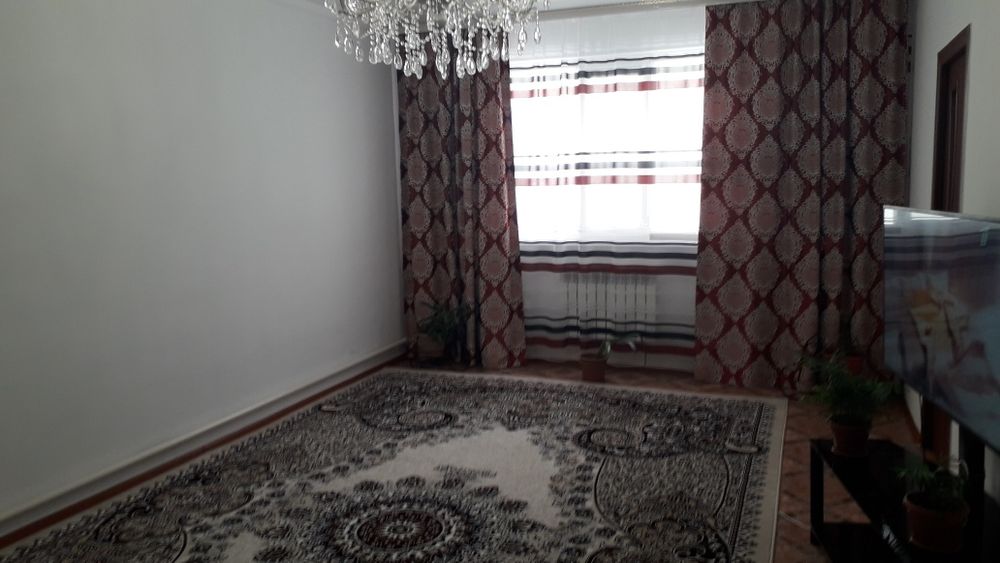 Продам дом в мкр..Кызылтале