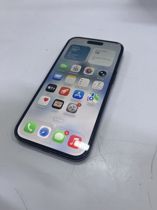 Сотовый телефон Apple iPhone 15