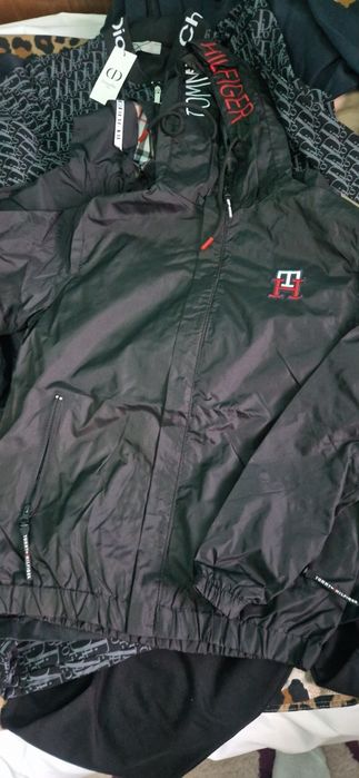 Jachete diferite modele si marimi