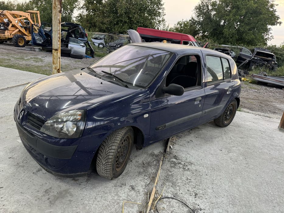 Рено клио 1.5 дизел 2005 Г само на части