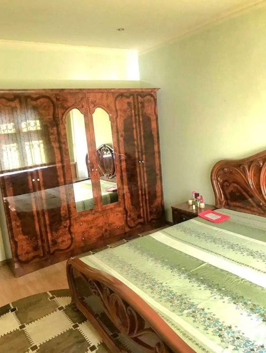 Продаётся 3-комнатная квартира метро Максима горького