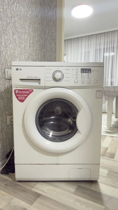 Продам стиральную машину LG, 5кг