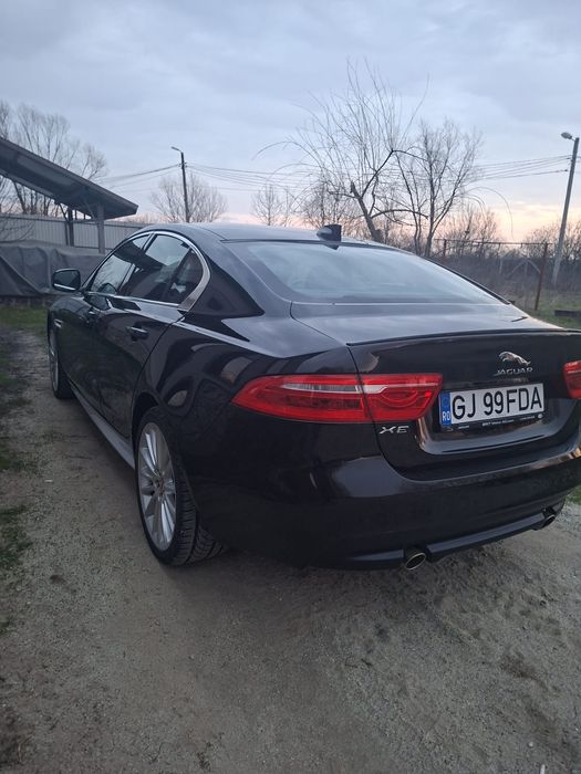 Jaguar XE R-sport AWD P300  variante schimburi cu  www phaetton