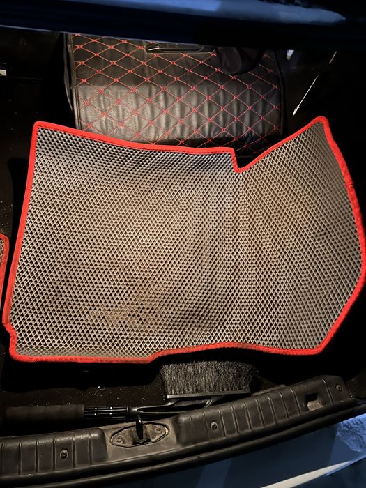 Продам аатоковрики