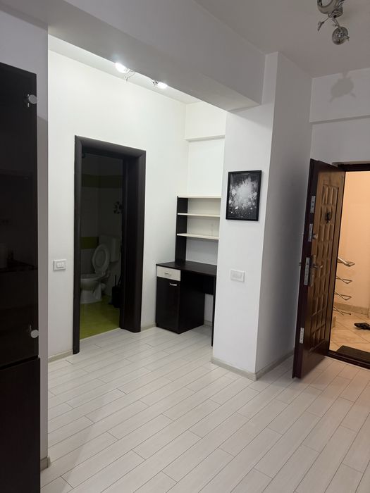 Proprietar închiriez Apartament 2 camere Militari Residence