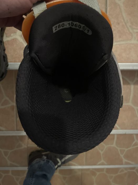 Vand clapari nr43 stare foarte buna .