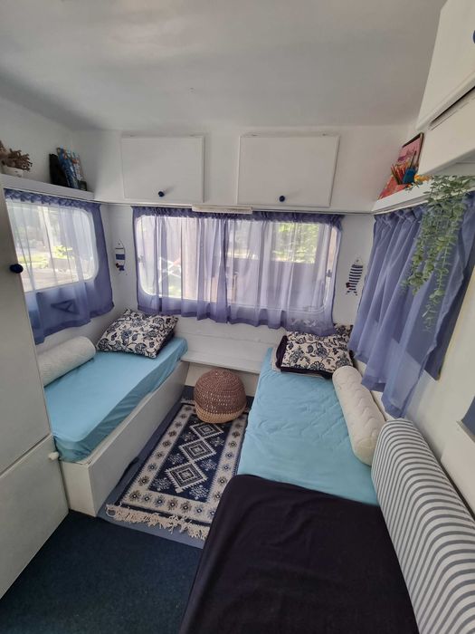 Продавам стационарна каравана с навес на къмпинг "Якото Място"