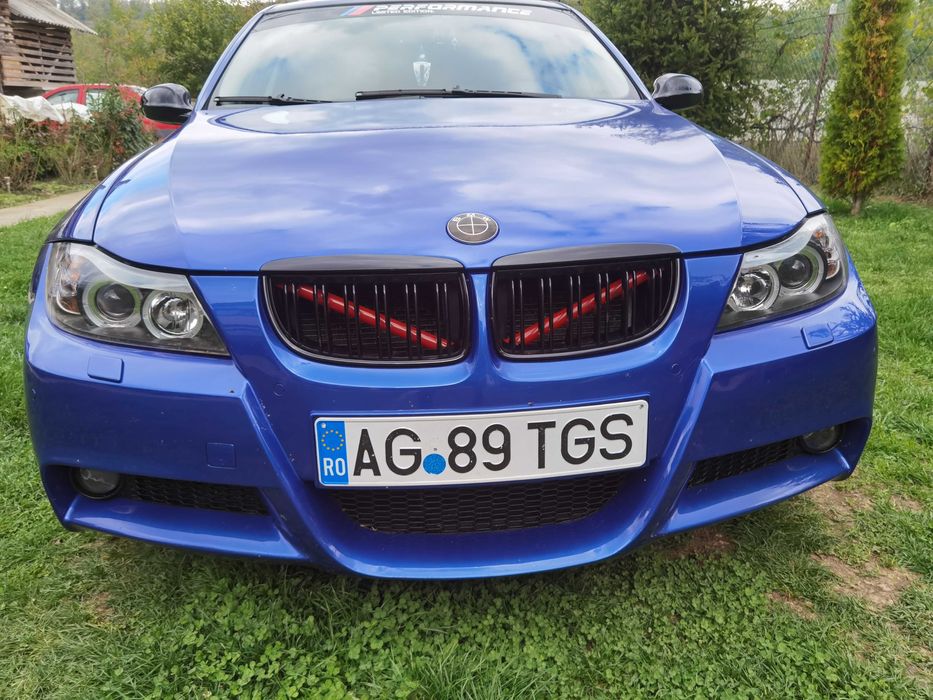 Vând bmw seria 3 320i