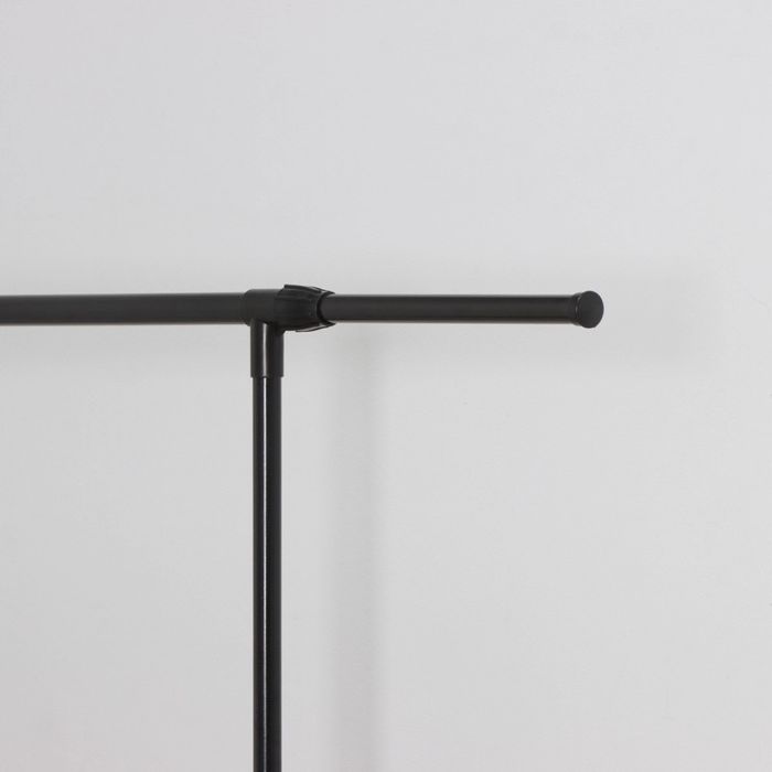 Вешалка напольная для одежды