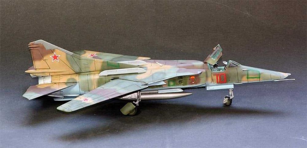 Сборная модель самолета МиГ-27 (Звезда, 1:72)