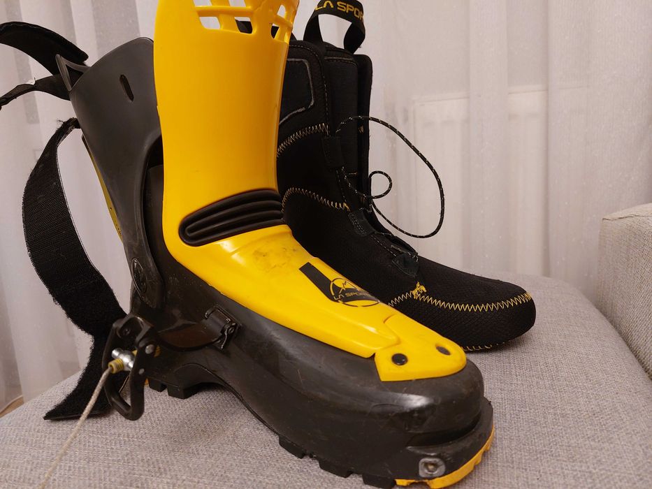 Clapari schi de tura La Sportiva Spitfire 2.1 carbon