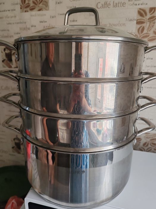 Продаю мантоварка