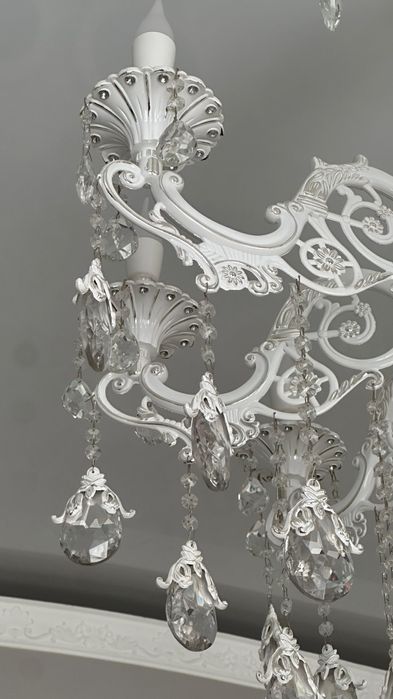 Люстра классическая