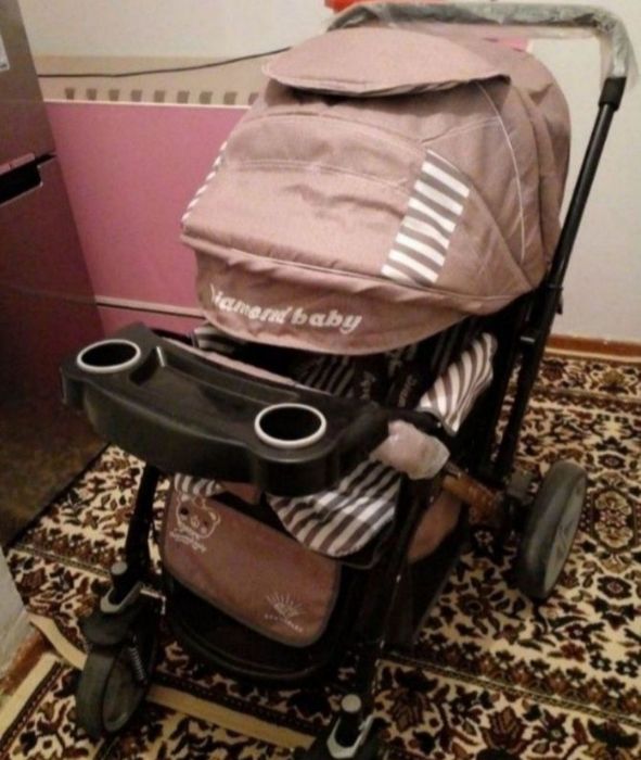 Каляска сотилади