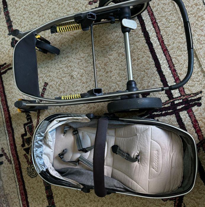 Детская коляска